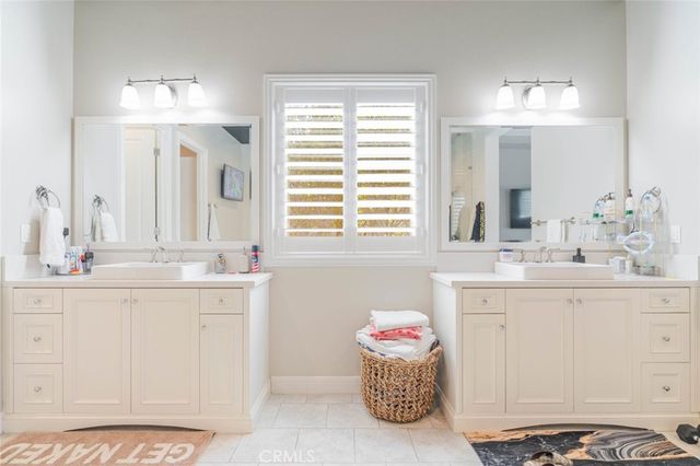 10949 Cartwright Drive, Chatsworth, CA 91311