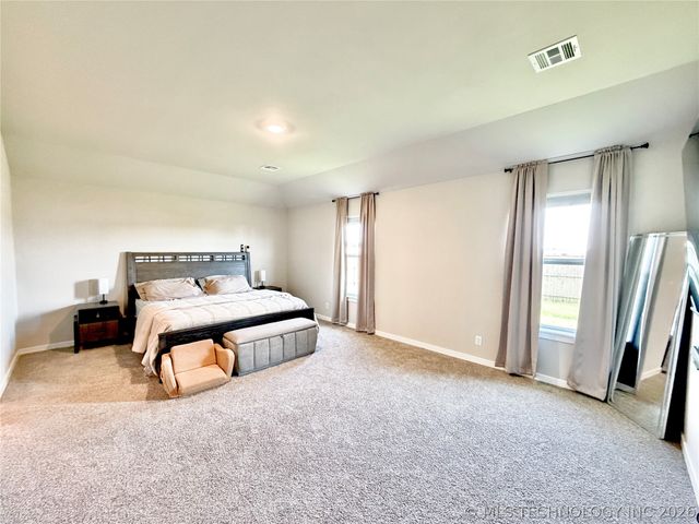 10206 E 132nd Street S, Bixby, OK 74014