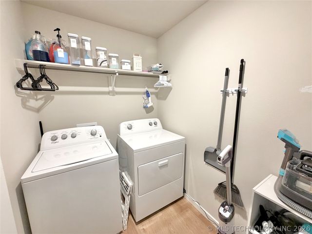 10206 E 132nd Street S, Bixby, OK 74014