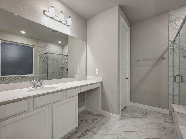 233 Raine Manor Court, Montgomery, TX 77316