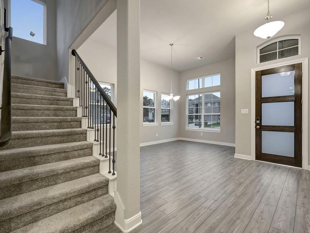 233 Raine Manor Court, Montgomery, TX 77316