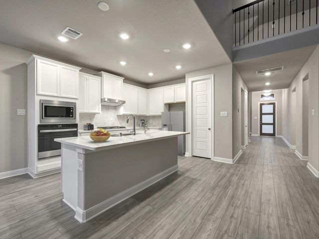 233 Raine Manor Court, Montgomery, TX 77316