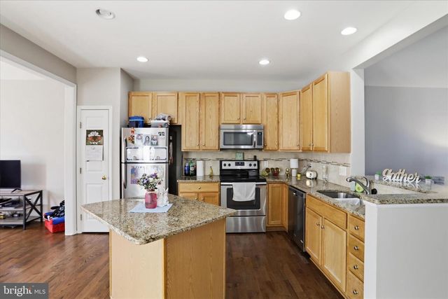 334 LANTERN LN, Chambersburg, PA 17201
