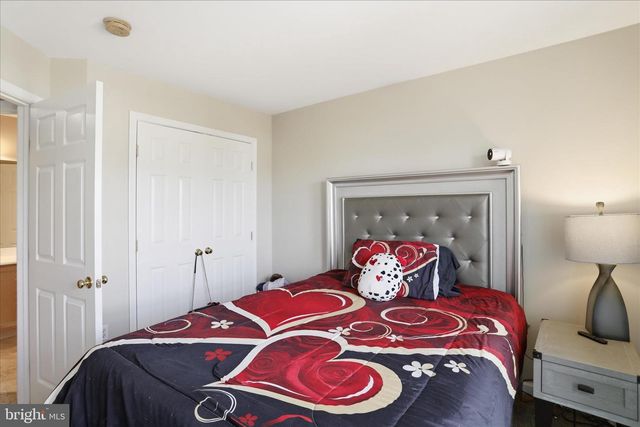 334 LANTERN LN, Chambersburg, PA 17201