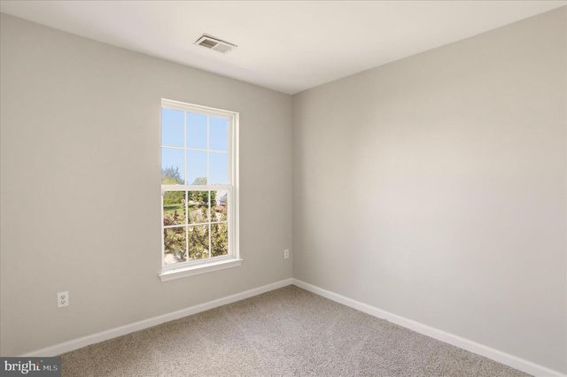 334 LANTERN LN, Chambersburg, PA 17201