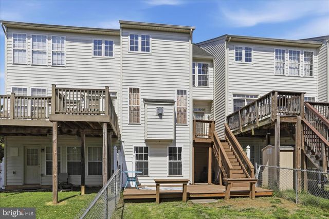 334 LANTERN LN, Chambersburg, PA 17201