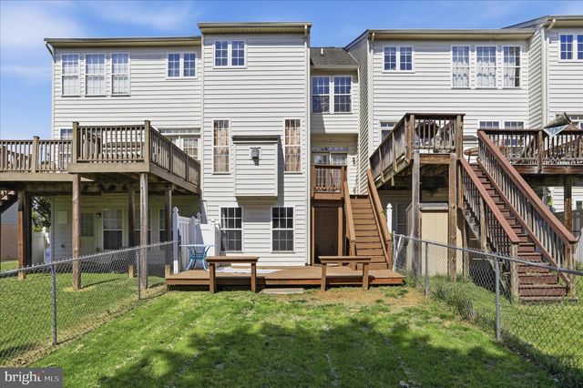 334 LANTERN LN, Chambersburg, PA 17201