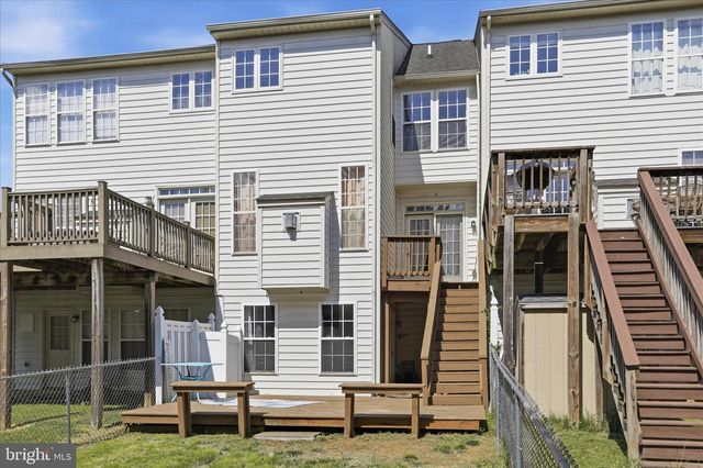 334 LANTERN LN, Chambersburg, PA 17201