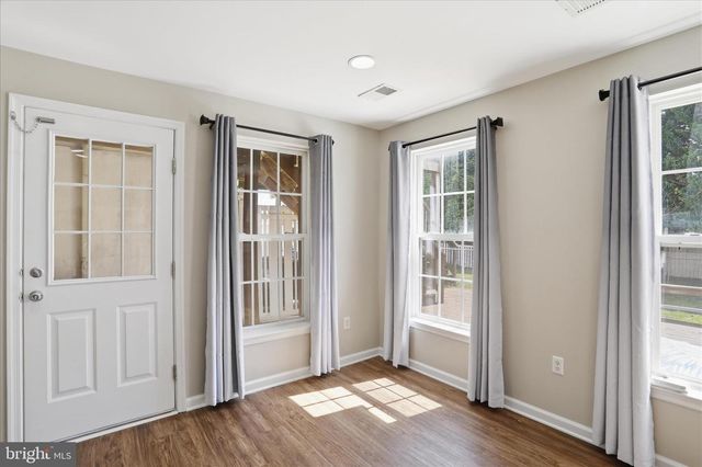 334 LANTERN LN, Chambersburg, PA 17201