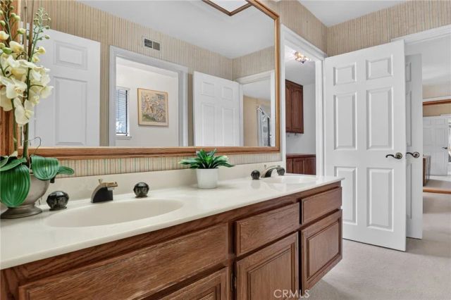 19233 Mayall Street, Northridge, CA 91324