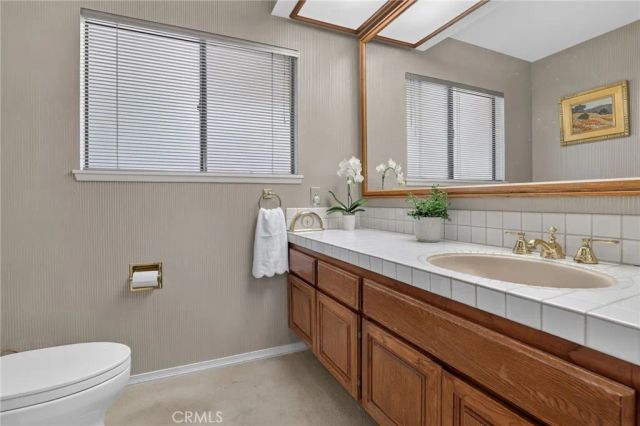 19233 Mayall Street, Northridge, CA 91324