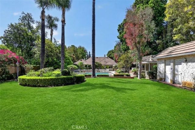 19233 Mayall Street, Northridge, CA 91324