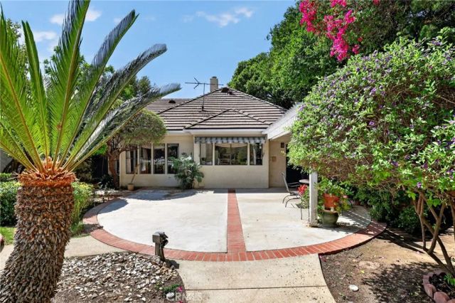 19233 Mayall Street, Northridge, CA 91324