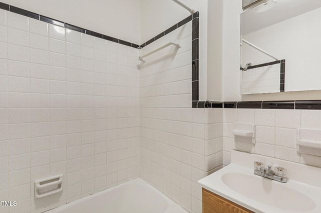 209 High House Road, Cary, NC 27513