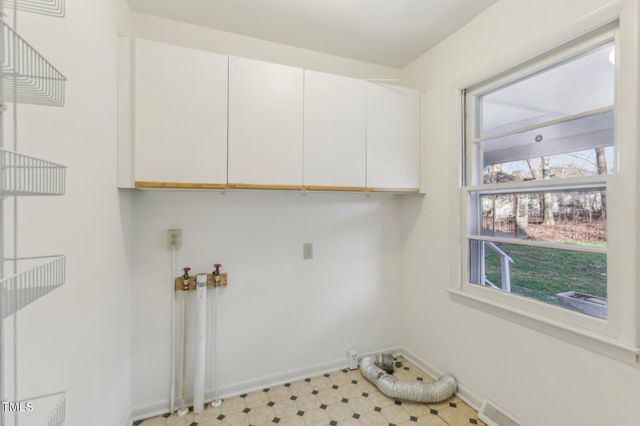 209 High House Road, Cary, NC 27513