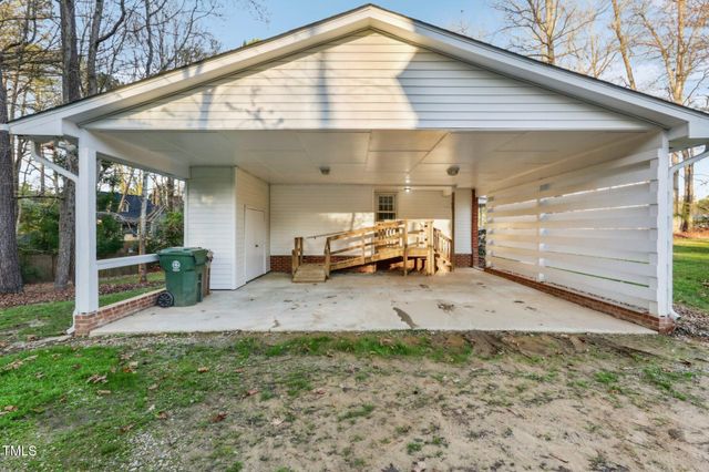 209 High House Road, Cary, NC 27513