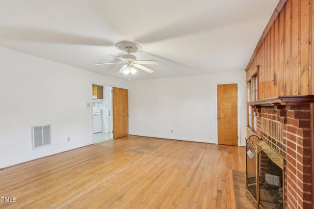 209 High House Road, Cary, NC 27513