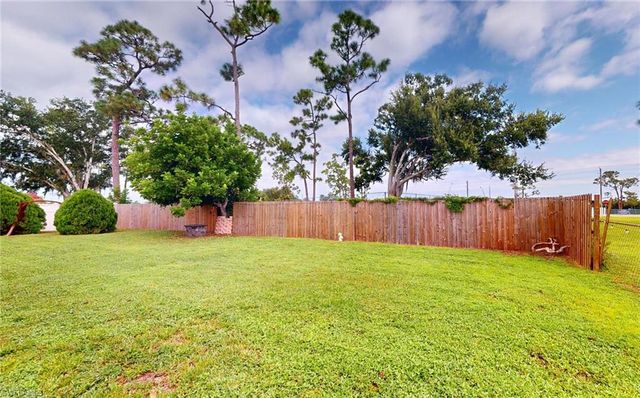 2320 Alton RD, Port Charlotte, FL 33952