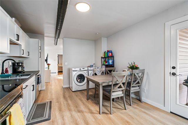 3206 Dobson St, Polish Hill, PA 15219