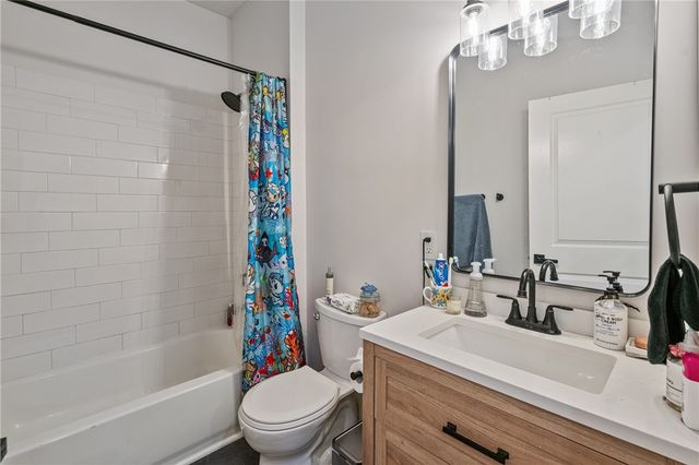 3206 Dobson St, Polish Hill, PA 15219