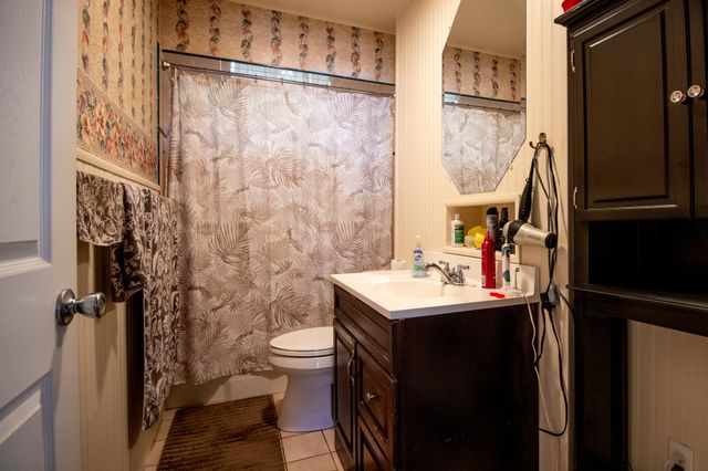 1852 W 23RD Street, Erie, PA 16502