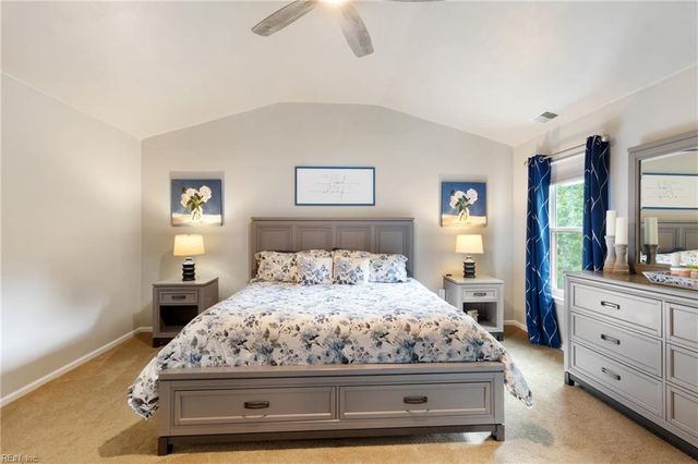 316 Vista Point DR, Hampton, VA 23666