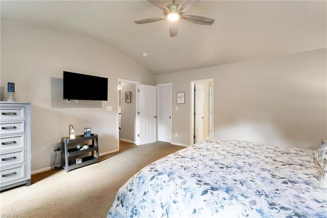 316 Vista Point DR, Hampton, VA 23666