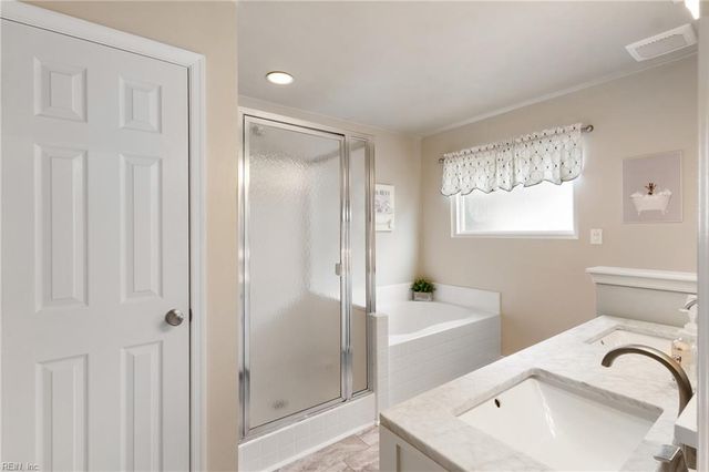 316 Vista Point DR, Hampton, VA 23666