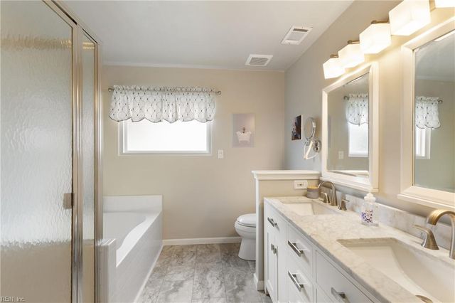 316 Vista Point DR, Hampton, VA 23666