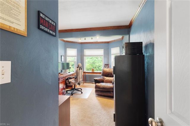 316 Vista Point DR, Hampton, VA 23666