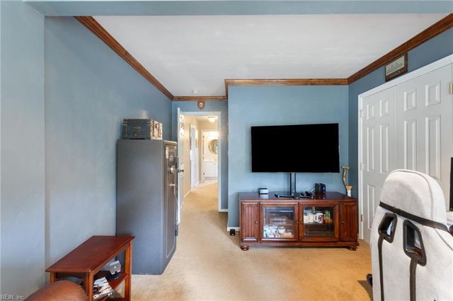 316 Vista Point DR, Hampton, VA 23666