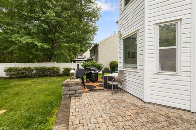 316 Vista Point DR, Hampton, VA 23666