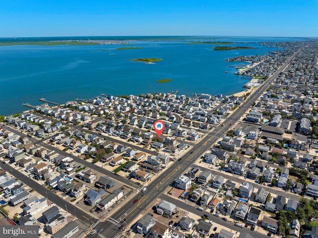 6 W CULVER AVE, Long Beach Township, NJ 08008