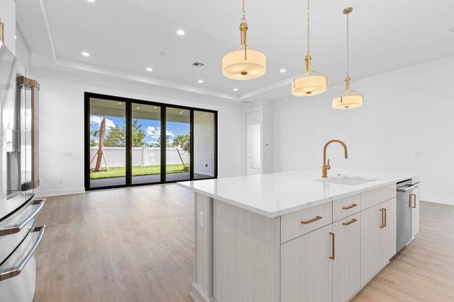 14060 Bastille Street, Palm Beach Gardens, FL 33412