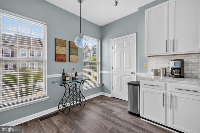 8328 GREEN GRASS RD, Laurel, MD 20724