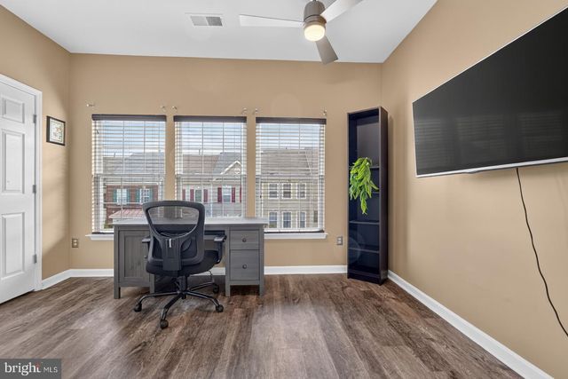 8328 GREEN GRASS RD, Laurel, MD 20724