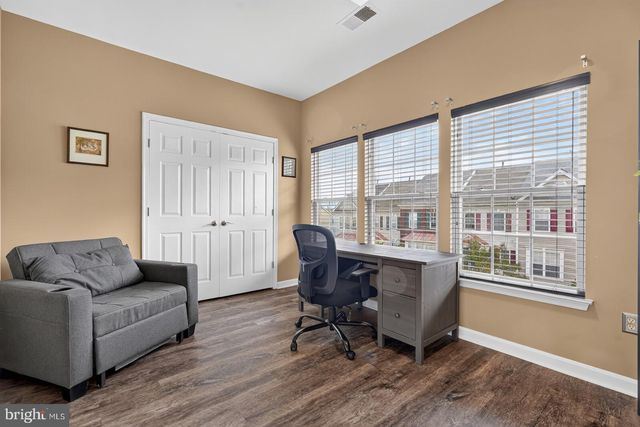 8328 GREEN GRASS RD, Laurel, MD 20724