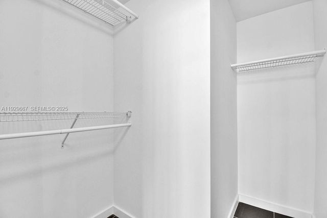 3301 NE 1st Ave H2509, Miami, FL 33137