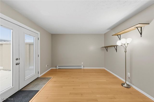 8210 Deepwood Boulevard 7, Mentor, OH 44060