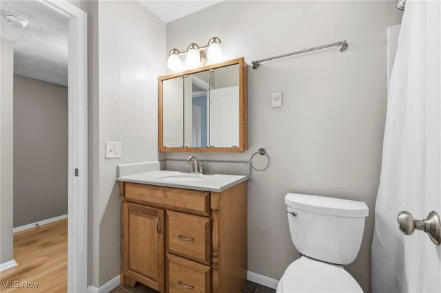 8210 Deepwood Boulevard 7, Mentor, OH 44060