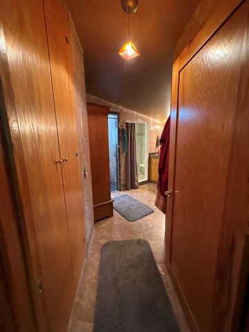 137 Sanford Lane, Ellijay, GA 30540