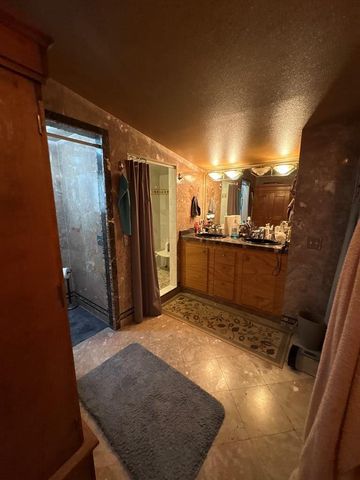 137 Sanford Lane, Ellijay, GA 30540