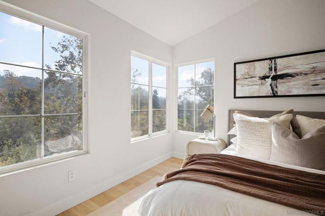 5155 Ruette De Mer, San Diego, CA 92130