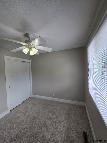 13612 Birchwood Avenue, Omaha, NE 68137