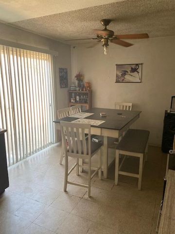 1213 Sanarita Way, Madera, CA 93638
