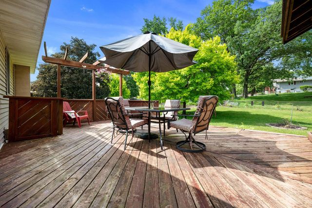 625 119th Avenue NE, Blaine, MN 55434