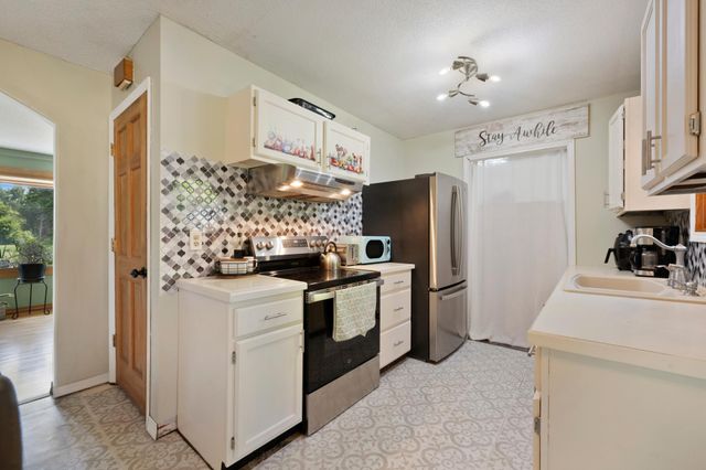 625 119th Avenue NE, Blaine, MN 55434