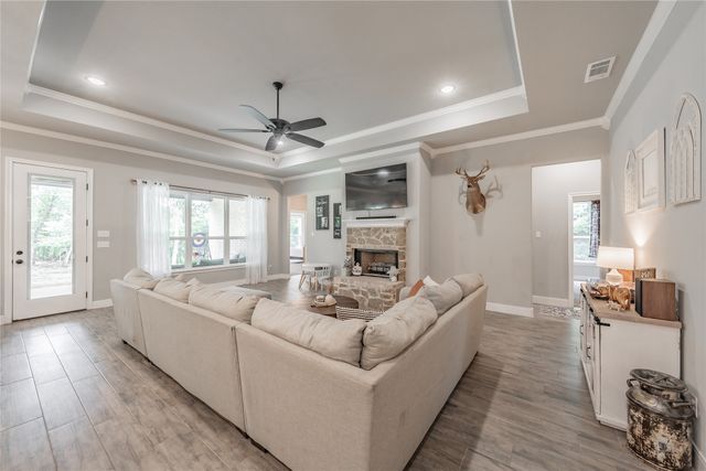 4033 Overlook Way, Weatherford, TX 76085