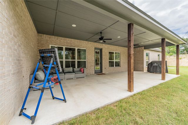 4033 Overlook Way, Weatherford, TX 76085