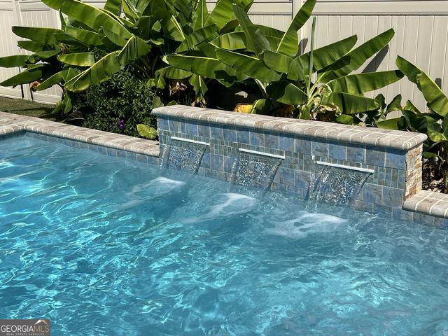 2 Runner Road, Savannah, GA 31410